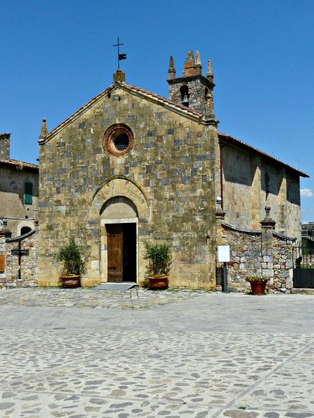 Monteriggioni--1-.JPG