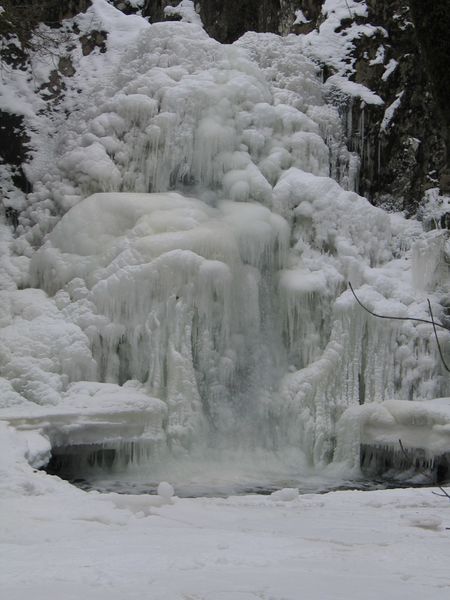 Cascade gelée 2012 (1)