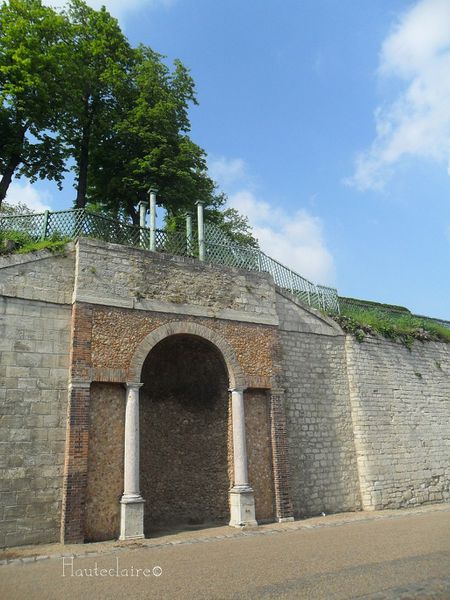 colonnes-2.jpg