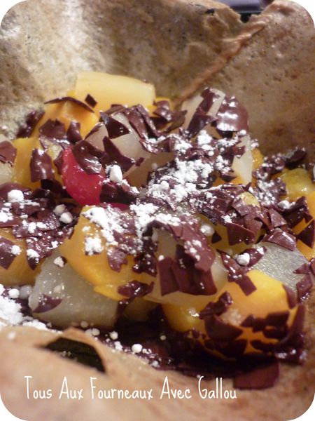 coupelle de brick, fruits exotique et choco