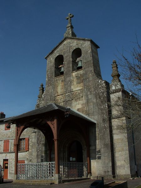 38-l'église reconstruite en 1876 par Paulin Talabot