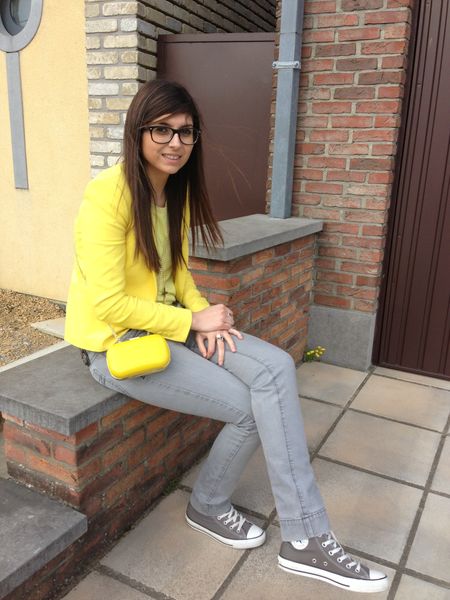 yellow---grey-1387.JPG