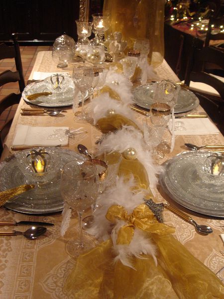 table-noel-or-argent-cristal-et-blanc-2013.jpg
