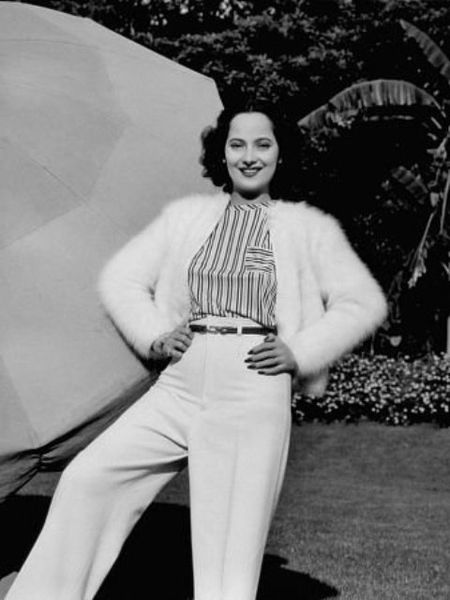 MERLE OBERON.-48