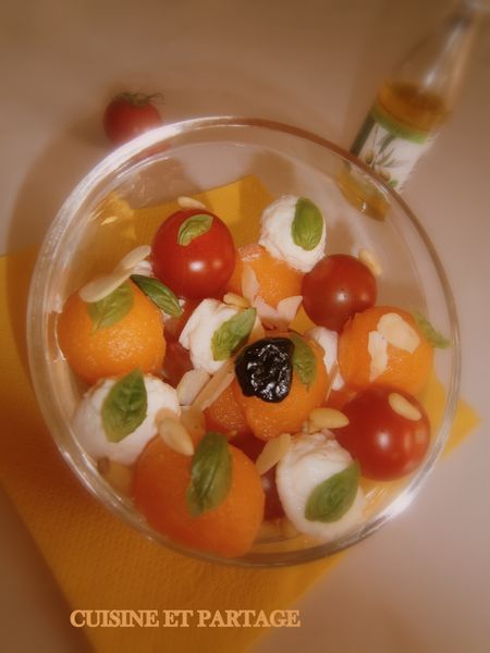 http://img.over-blog.com/450x600/5/44/21/19/juin/JUILLET/SALADE-MELON-1759.jpg