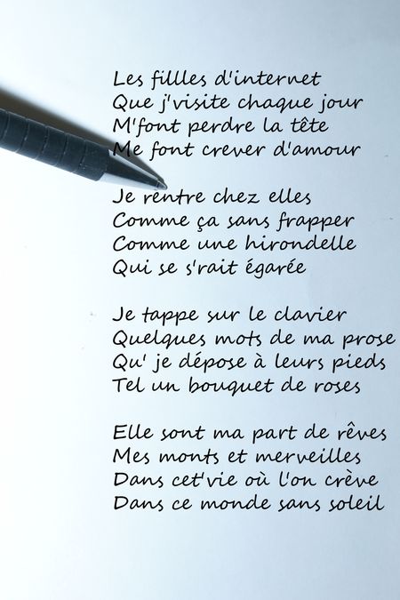 les filles d' internet