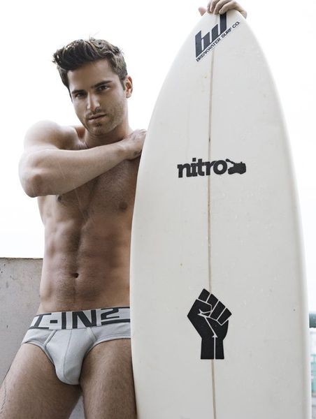 Trevor-Shapiro-Dream-Of-Man-Burbujas-De-Deseo-02.jpg