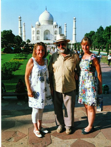 Taj-Mahal-1.jpg