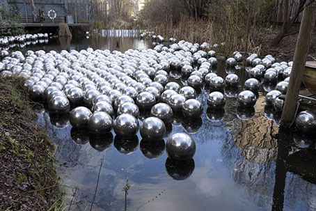 Narcissus Garden @ Yayoi Kusama. 19662008 