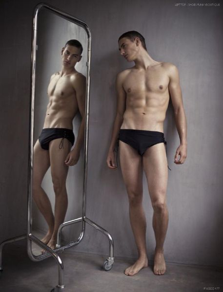 SkinDeep-Fiasco-Homotography-4.jpg