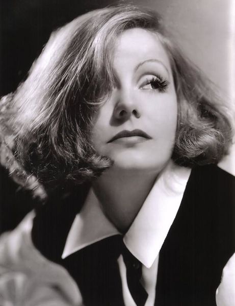 Greta Garbo 1933 -01