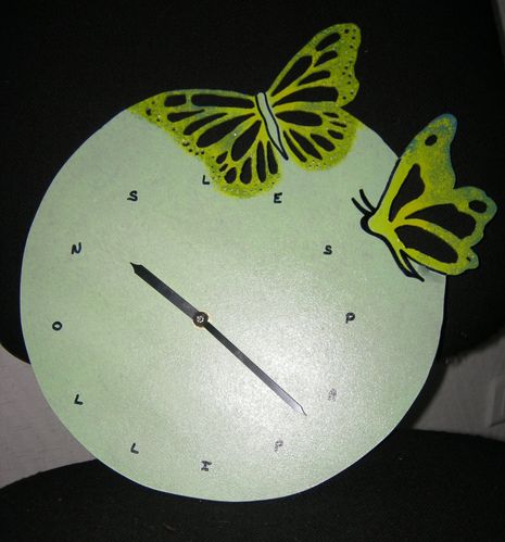 Horloge papillons