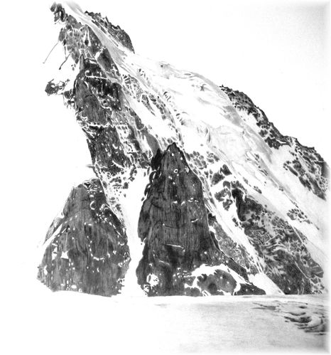 04 - dessin de montagnes enneigées