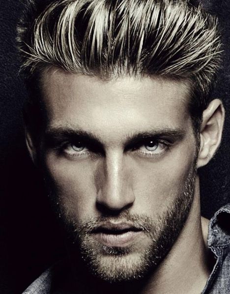 Heath-Hutchins-Belleza-De-Hombre-Burbujas-De-Deseo-01-617x7.jpg
