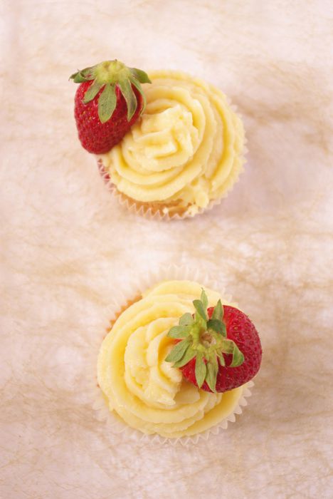 Cupcake aux fraises et creme patissière 2