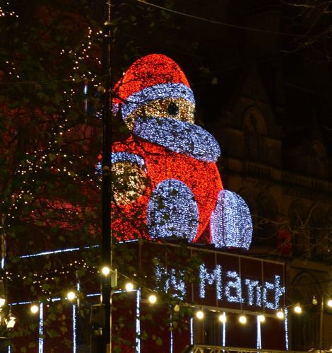 manchester-noel-1.jpg