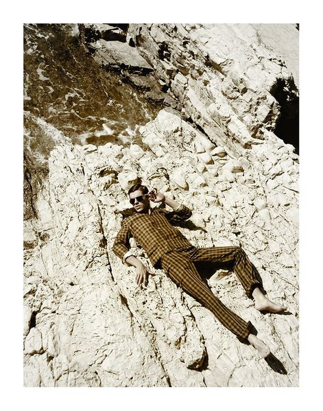 esquireaugust2.jpg
