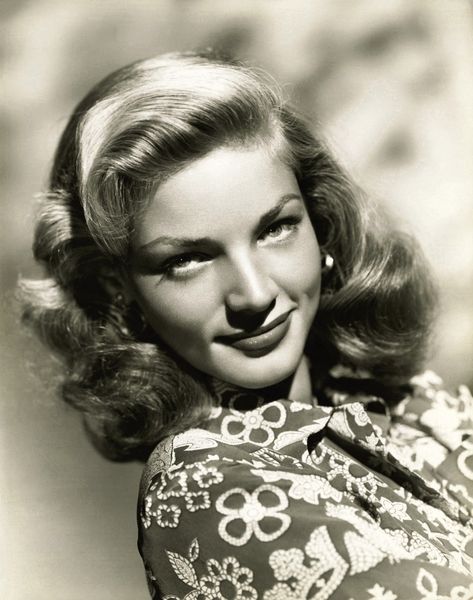 Lauren Bacall10