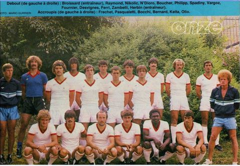 saison-1983-1984--photo-de-groupe-.jpg