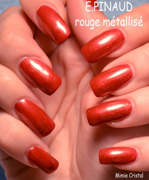 E.PINAUD-rouge-metallise-03.JPG