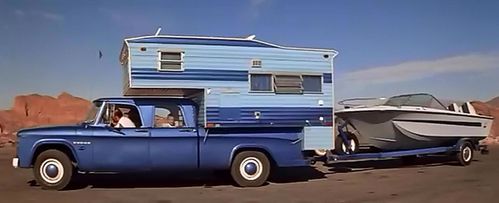 blue-camping-car.JPG