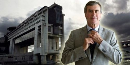11-jerome-cahuzac-ministre-du-budget-devant-bercy_451126_51.jpg