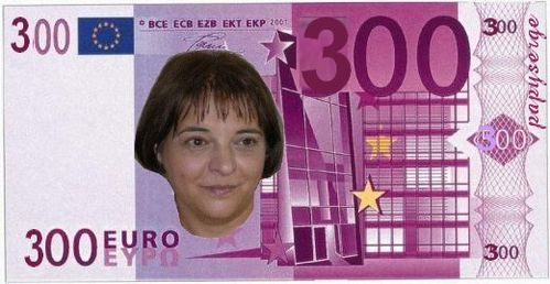 300-euro-ophelie.jpg