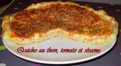 Quiche au thon, tomate et sésame2