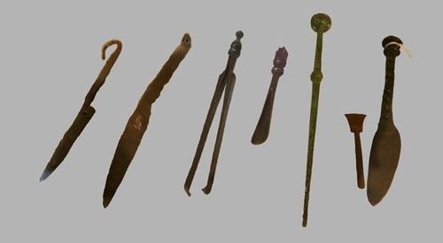 684c3 Epidaure, instruments de médecine et chirurgie
