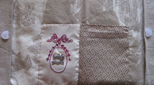 Pochette broderie intérieur