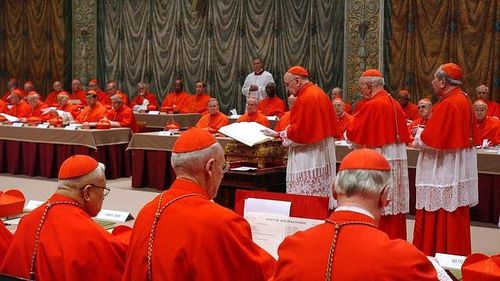 conclave-2005-644x362-copie-1.jpg