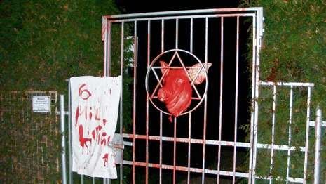 Des profanateurs néo-nazis arrêtés en allemagne