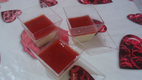 Panna-cotta-au-coulis-de-fraises-0486.jpg
