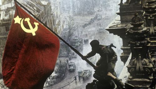 red flag reichstag
