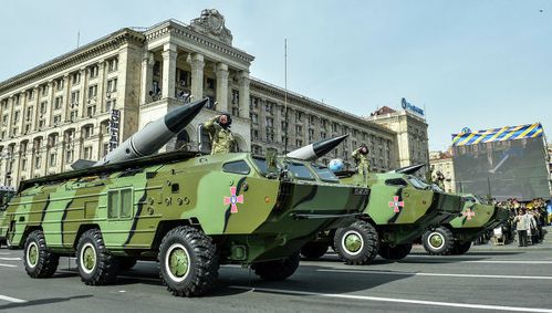 140826-UKRAINE-MISSILE-BALISTISQUE.jpg