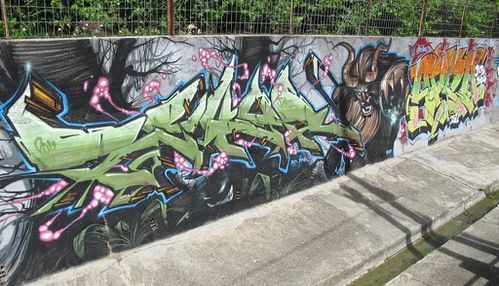 Capestang ruiseau tags 3