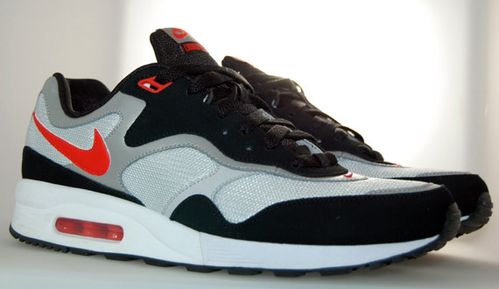 nike-air-max-liquid-racer-fall-2010-1