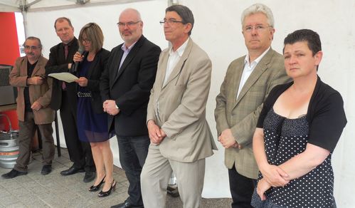 A l'heure de l'inauguration, le bureau de l'ADECR, en compa