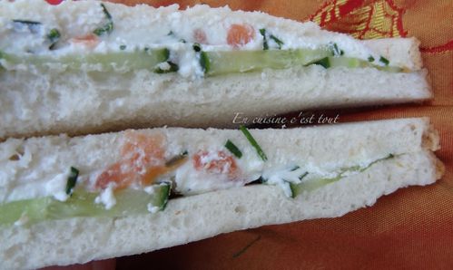 Sandwichs-saumon-concombre-chevre.JPG