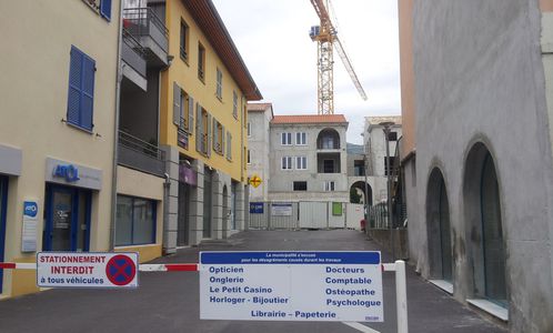 TRAVAUX PLACE OLLIVIER ACCES COMMERCES (6)