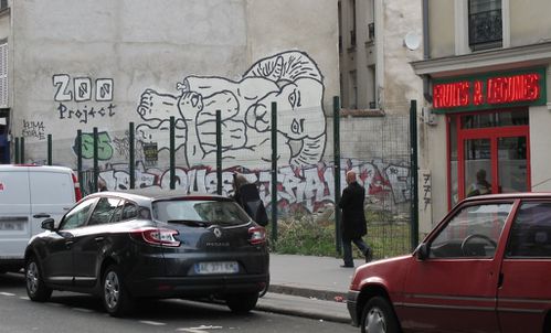 Zoo Project singe street-art démolition recroquev-copie-1