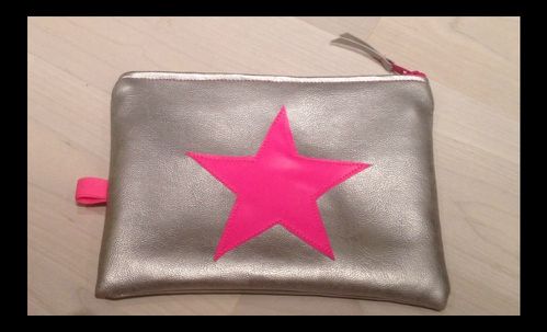 pochette fluo
