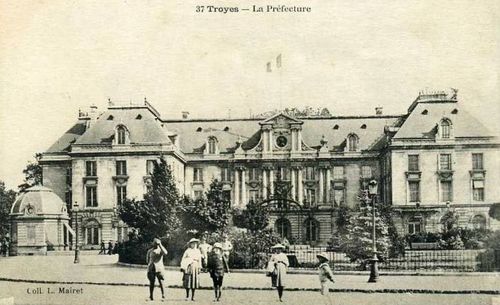 troyes-prefecture-mairet.jpg