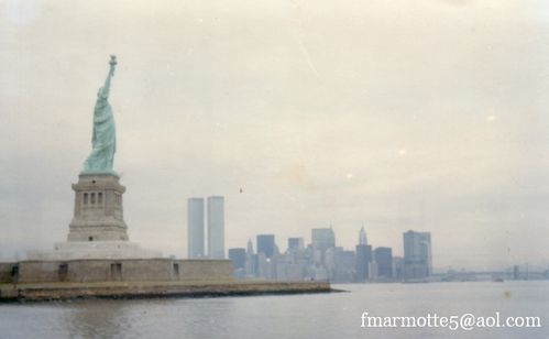 statue de la liberté New york hiver 1975 détourée