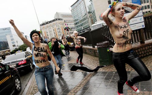 femen bruxelles 01