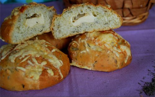 pain au thym et fromage6