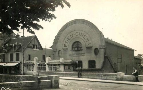 04-COSNEledencinema.jpg