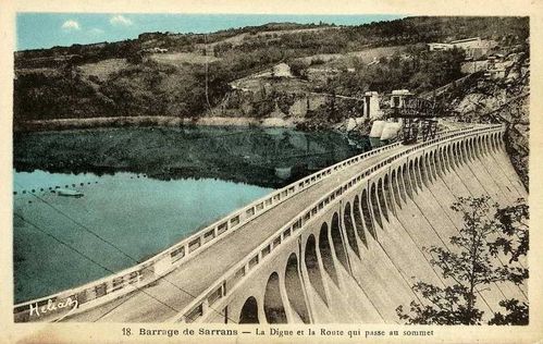 Barrage de Sarrans coloré