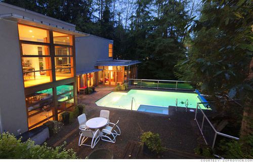 cullen_pool_deck.jpg