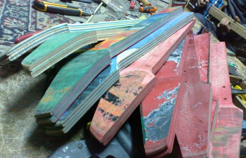 skateguitars07.jpg